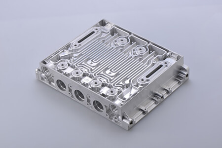 Comment commander des composants en acier CNC sur mesure pour vos projets