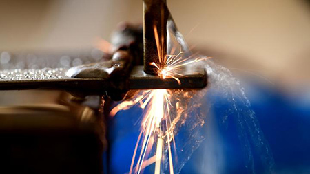 Intelligent CNC Router - Smart Machining Device for Modern Production.